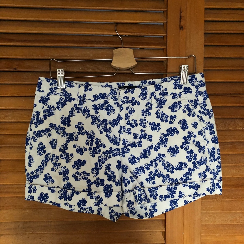 Gap Floral Shorts EUC